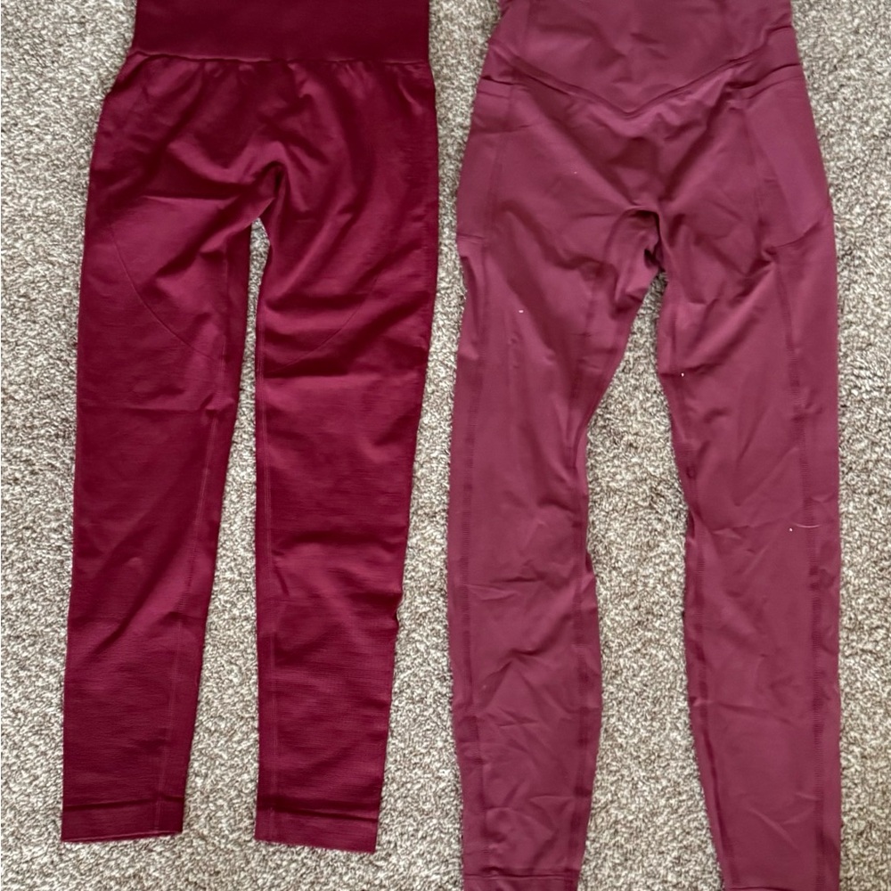 NWT Halara women’s leggings Ultrasculpt scrunch maroon  size XS